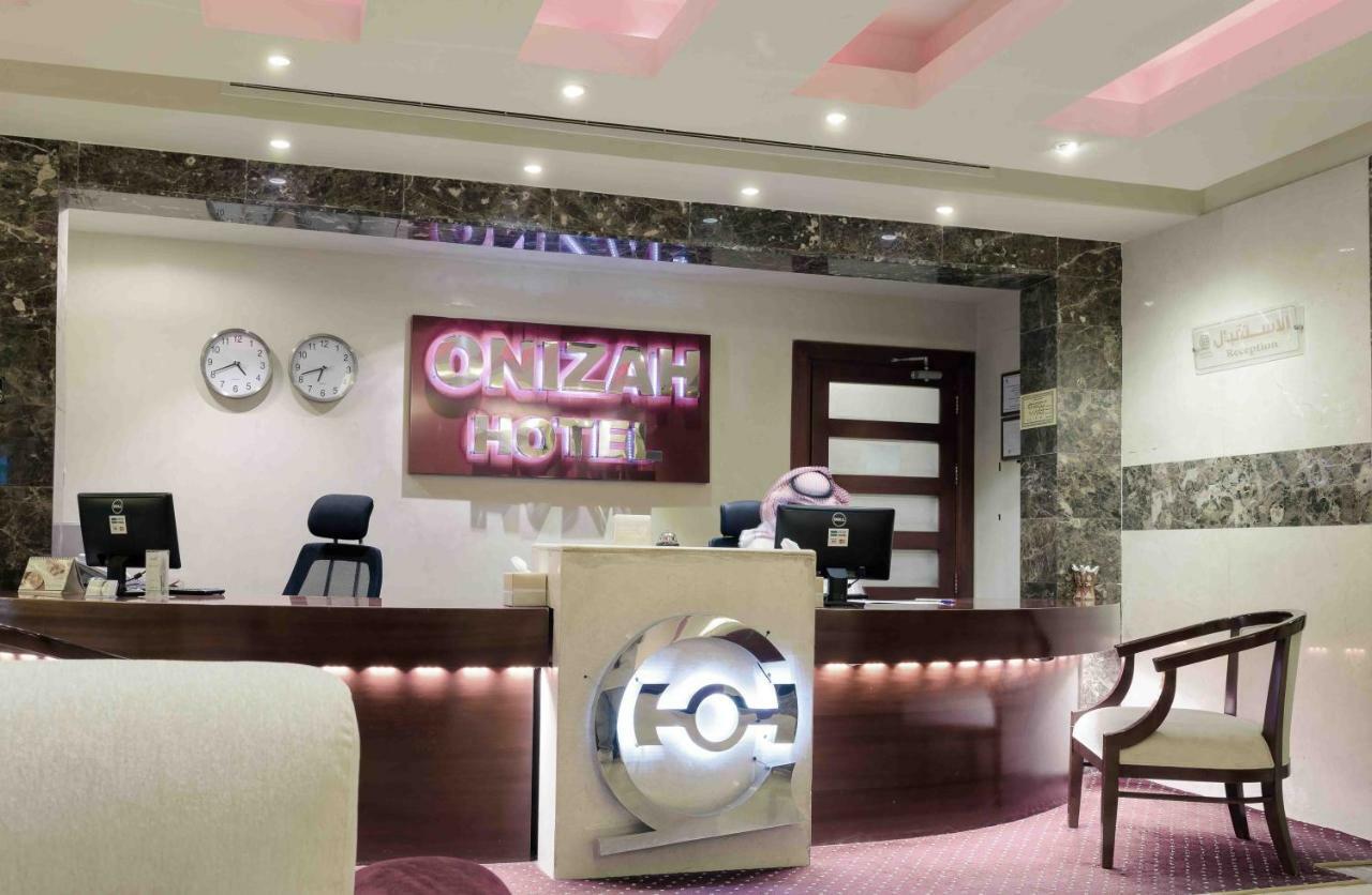 Onizah Hotel Unaizah Exterior photo